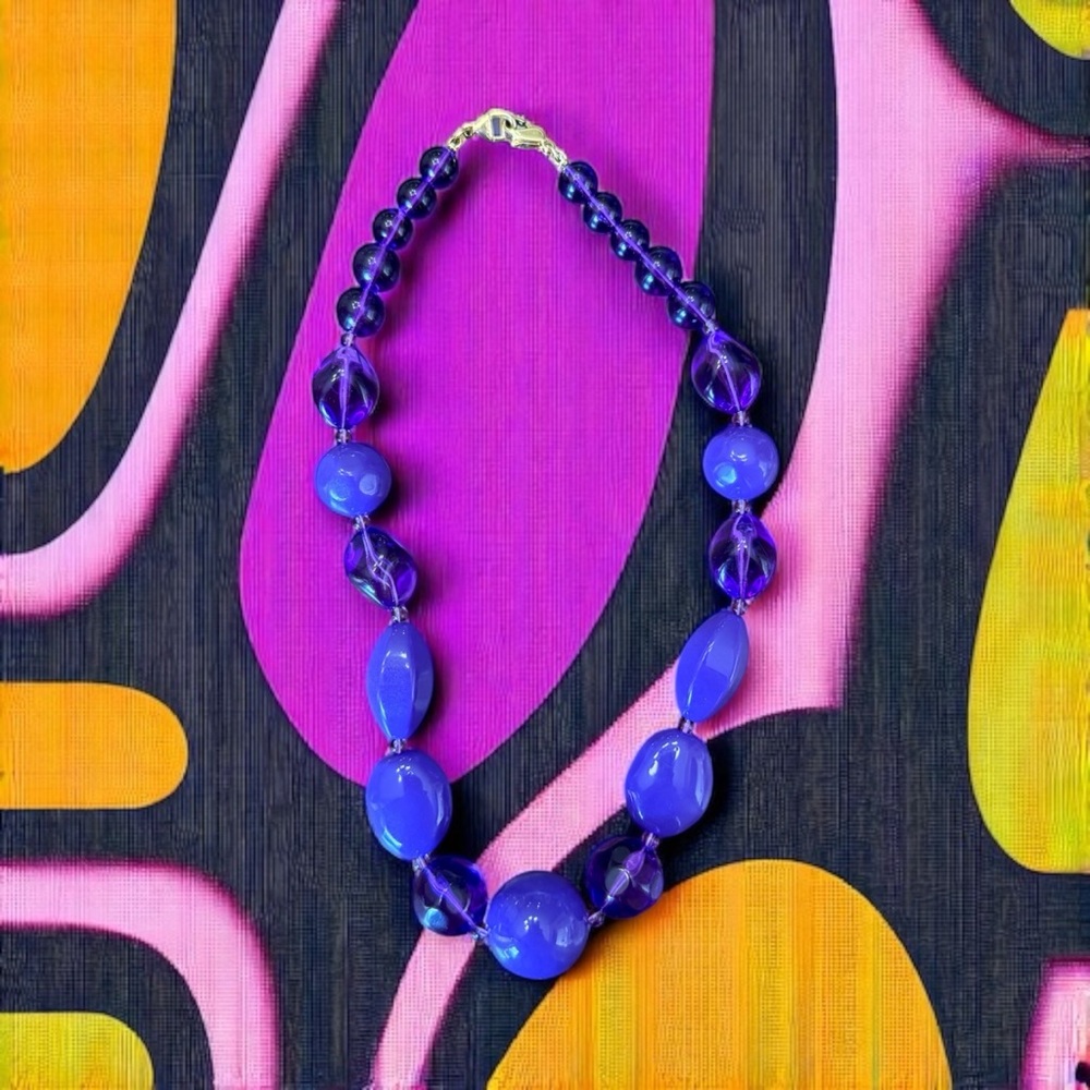 Vintage Liz Claiborne Purple Beaded Statement Necklace - 18"